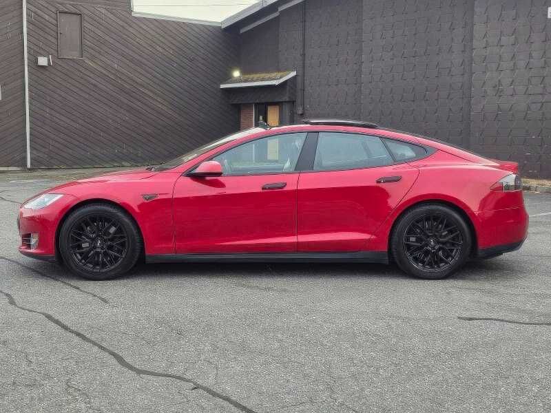 2013 Tesla Model S