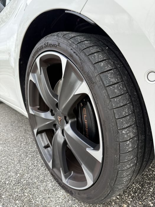 Cupra leon vz hybrid 245