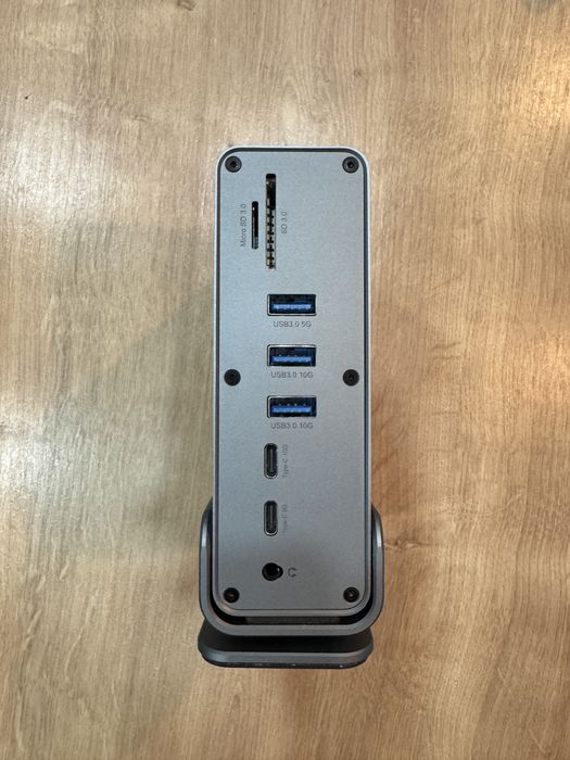 Універсальна USB-C док-станція 15 в 1