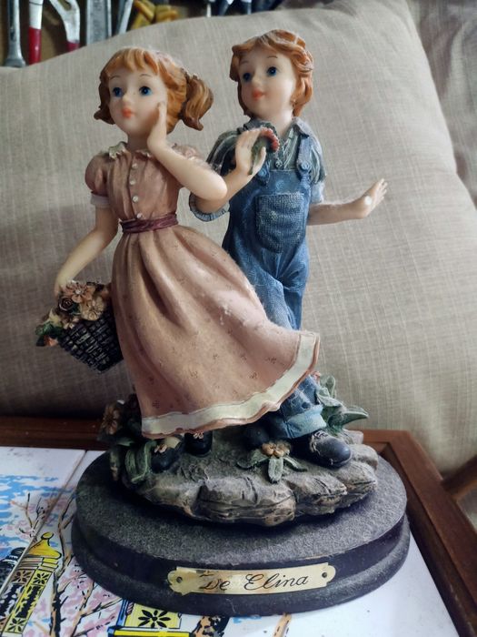 Estatuetas de resina