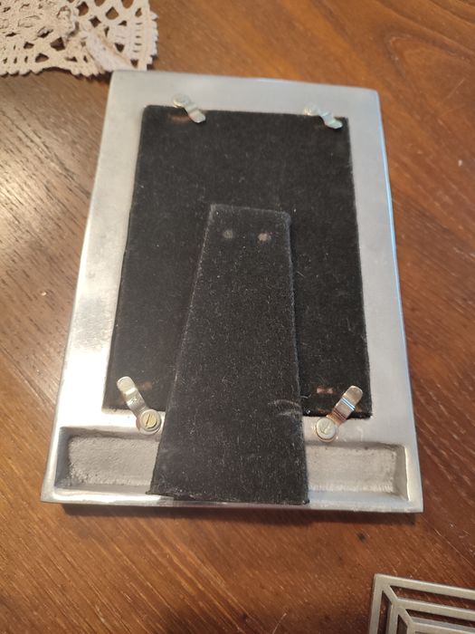 Tin Frame64286034483586121