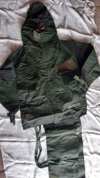 Fato militar NBC Suit