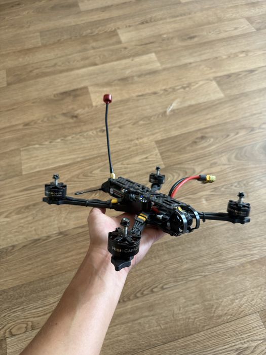 Дрон Diatone Mamba f7