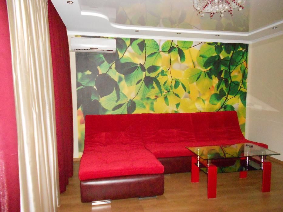 Подобова аренда 2к квартири ТРЦ Глобал з автономкою від власника