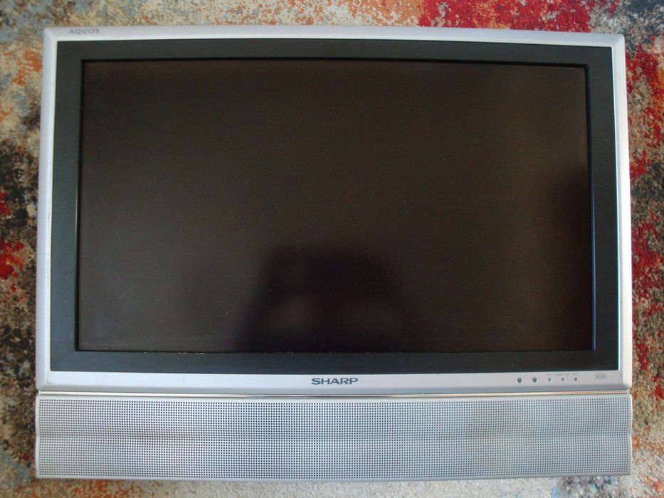SHARP 26 cali,Model LC-26GA5E