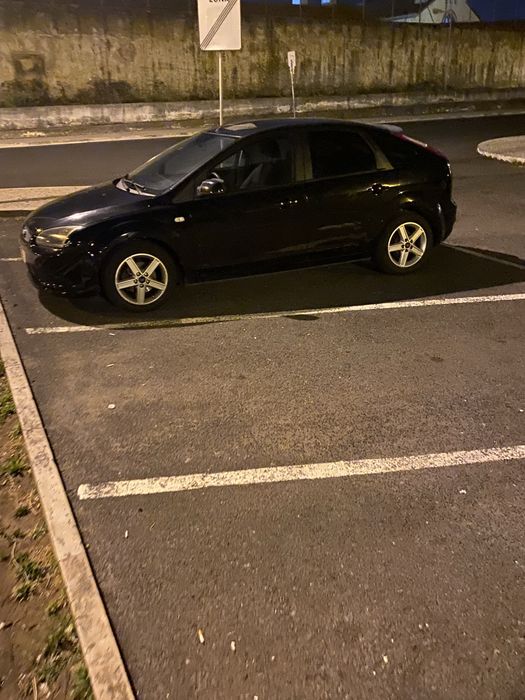 Vendo carro avariado para arranjar