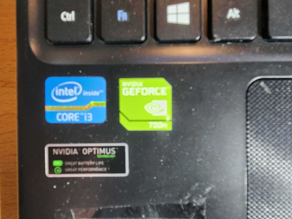 Acer portátil Aspire E1-570G