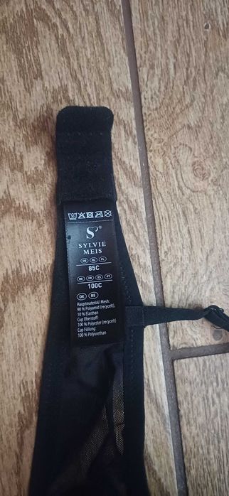 Czarny biustonosz Sylvie Meis r. 85 C