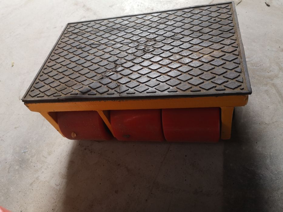 Прокат, оренда підкатних такелажних роликових опор, домкрат