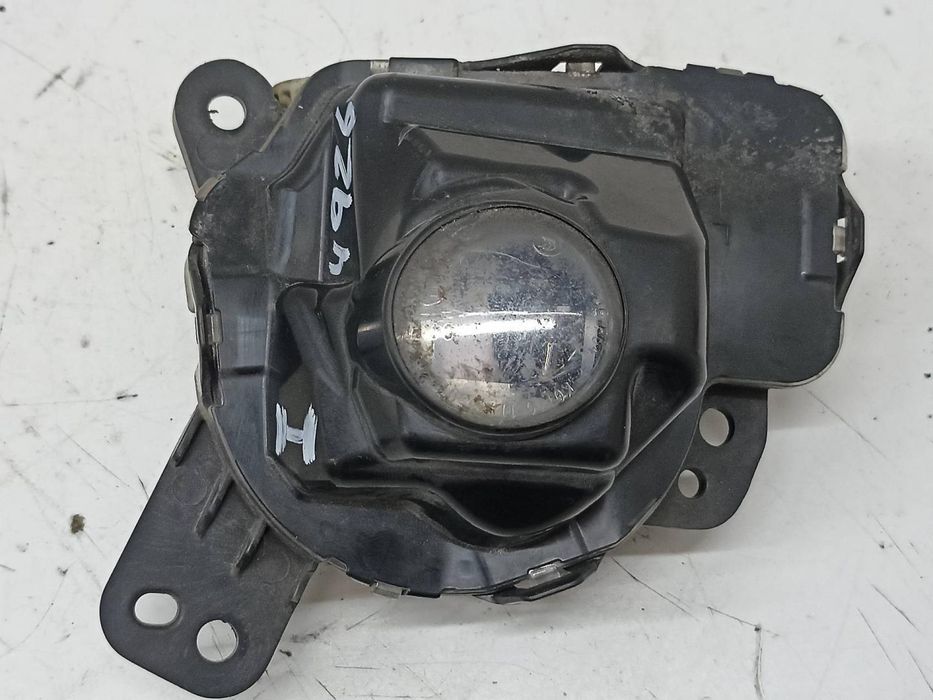 Farol De Nevoeiro Esquerdo Mazda 6 Berlina Gj