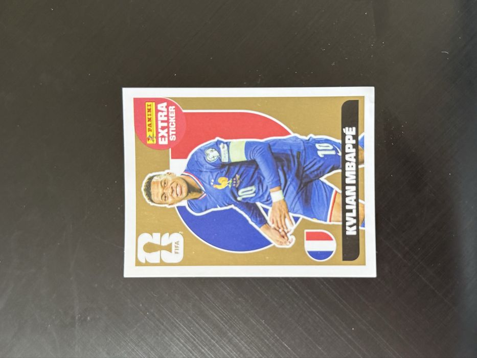 Mbappé Gold Extra Sticker