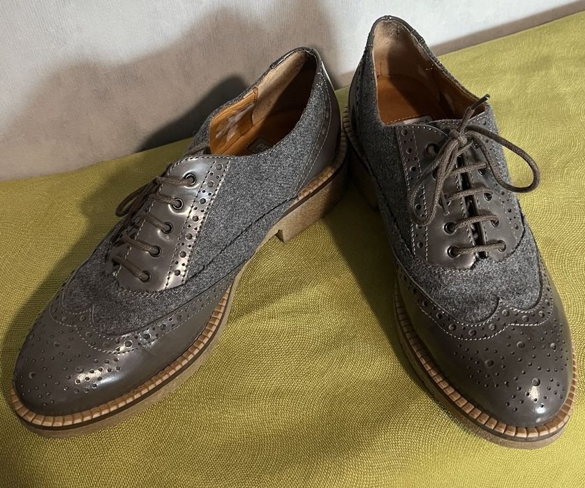 Черевики жіночі шкіряні сірого кольору, розмір 36, на шнурівці