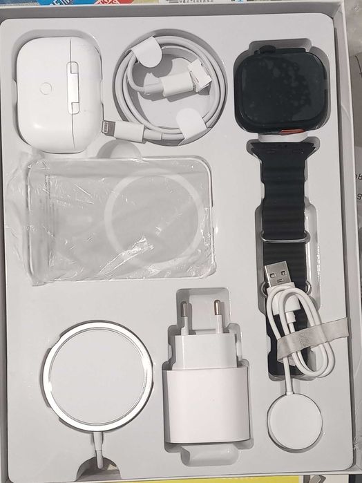 годинник, безпроводна зарядка, безпроводні навушники в наборі