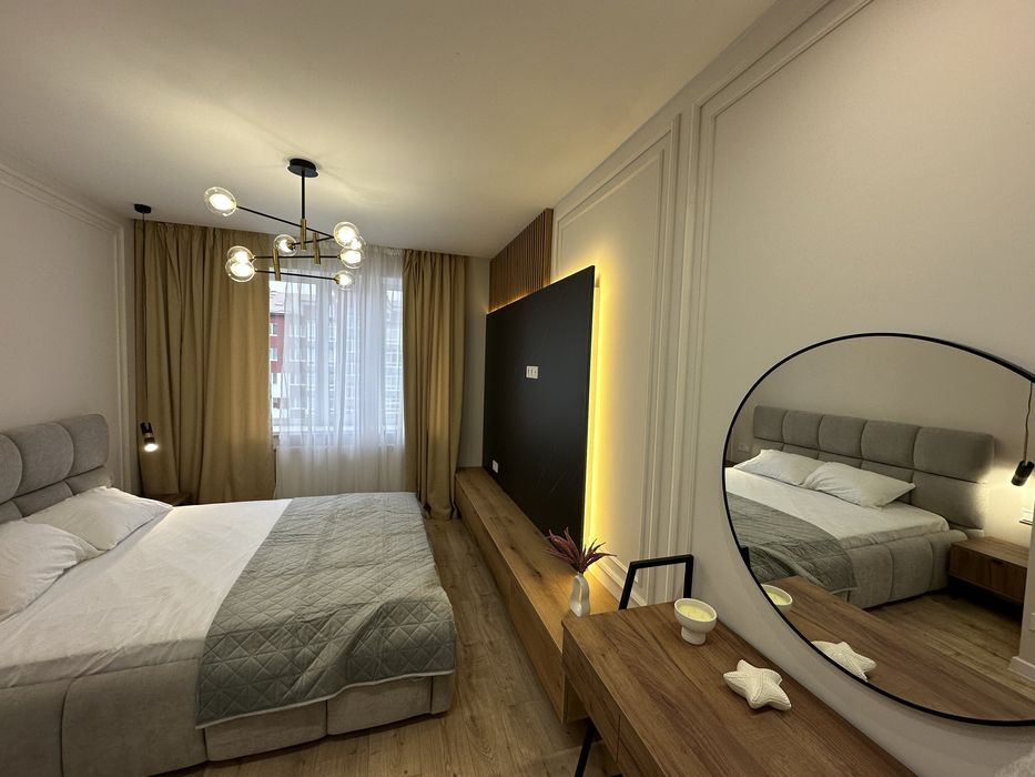 Продам 2 км за функціоналом 3 км з сучасним ремонтом ще ніхто не жив