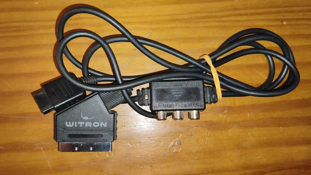 Cabo Scart + RCA para PS1, PS2 e PS3 Seminovo