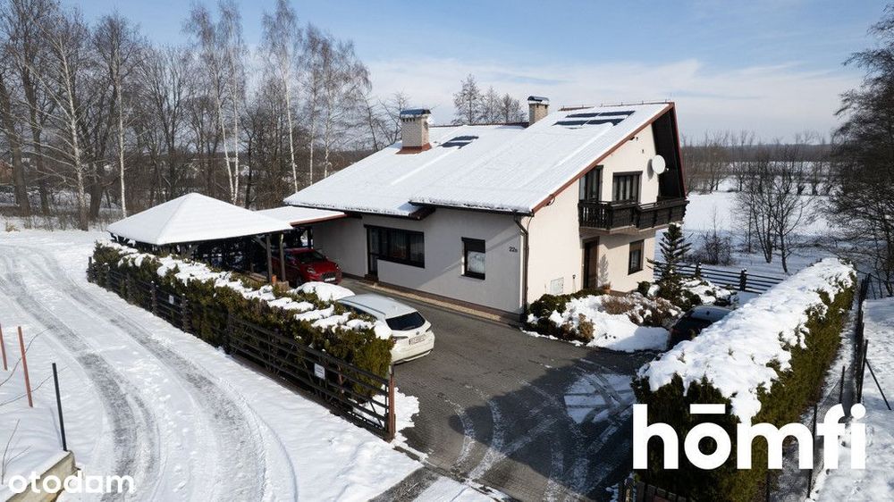 Dom z duszą i fotowoltaiką u podnóża Beskidów