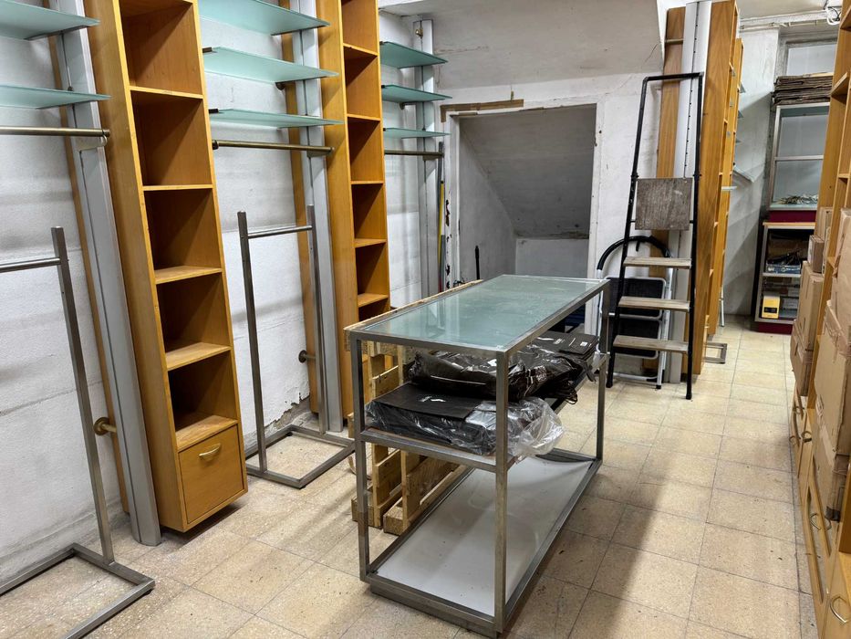 Móveis de loja, vitrines e expositores