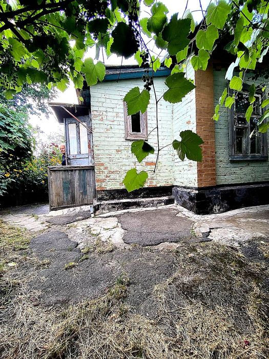 Продаж 1/2 частини будинку, 2 кімн.в Полтаві , біля 9 школи.