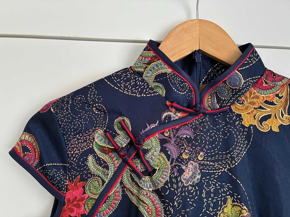 Sukienka w stylu chińskim (granatowa, S)