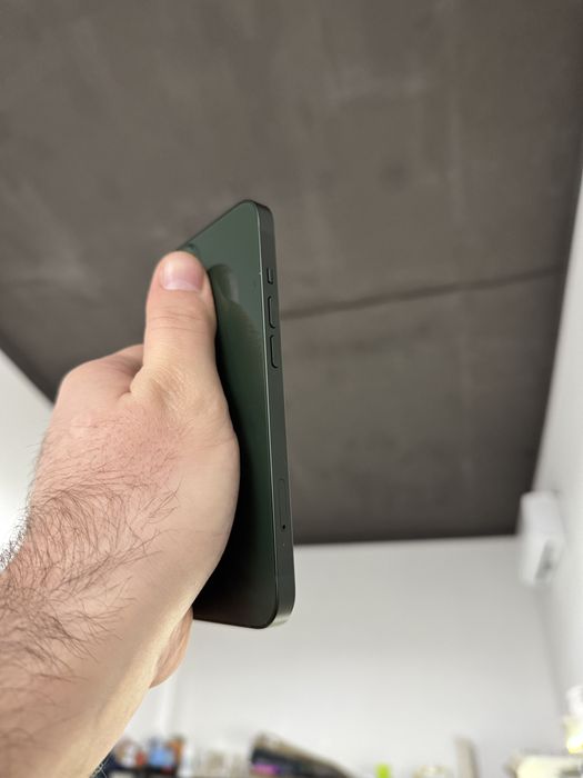 Apple iphone 13 128 gb зелений 90% айфон