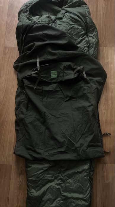 Австрійський зимовий  спальний мішок CARINTHIA Оригінал