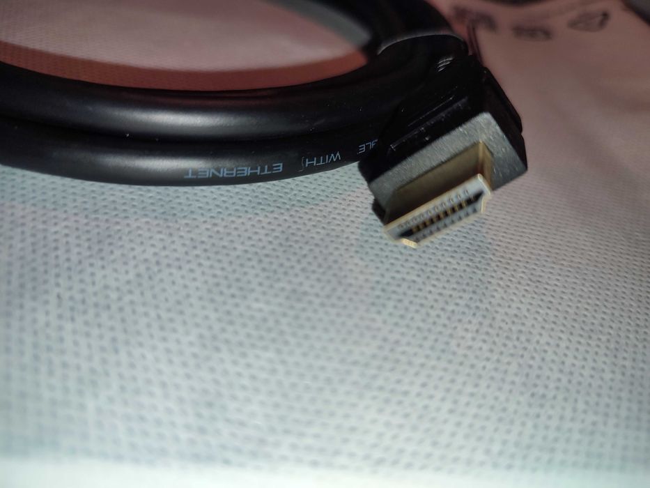 Cabo de Vídeo Adaptador - Nano - 1.8m DVI HDMI (novo)