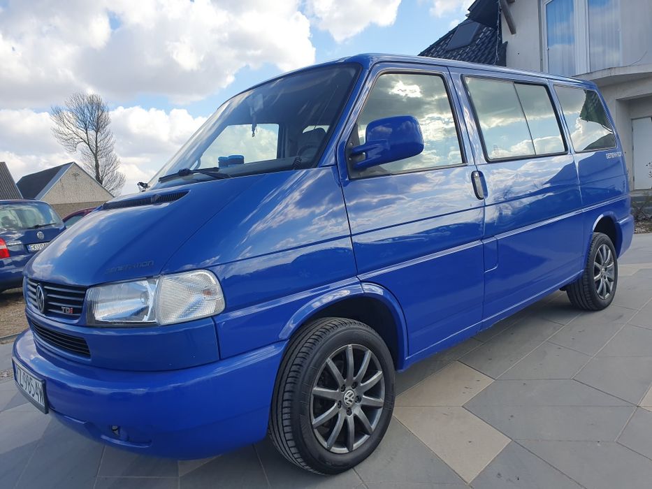 VW TRANSPORTER T4 CARAVELLE ** 2002r-Lift ** Klimatronic * 9-Osobowy *