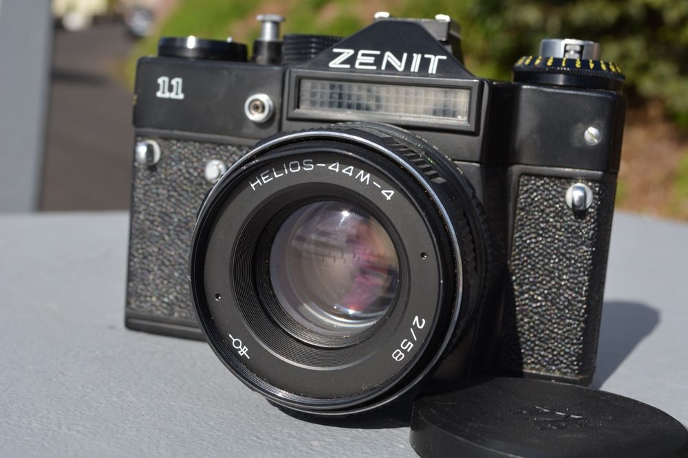 Camara Zenit 11.