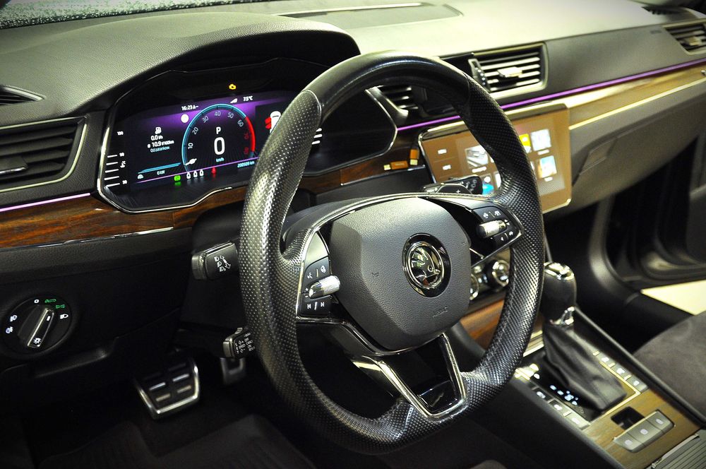 Skoda Superb SCOUT 4x4 280/315 KM FULL OPCJA Hak WEBASTO Salon Polska