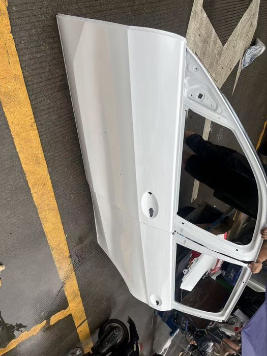 Двери передние задние bmw x7 g07