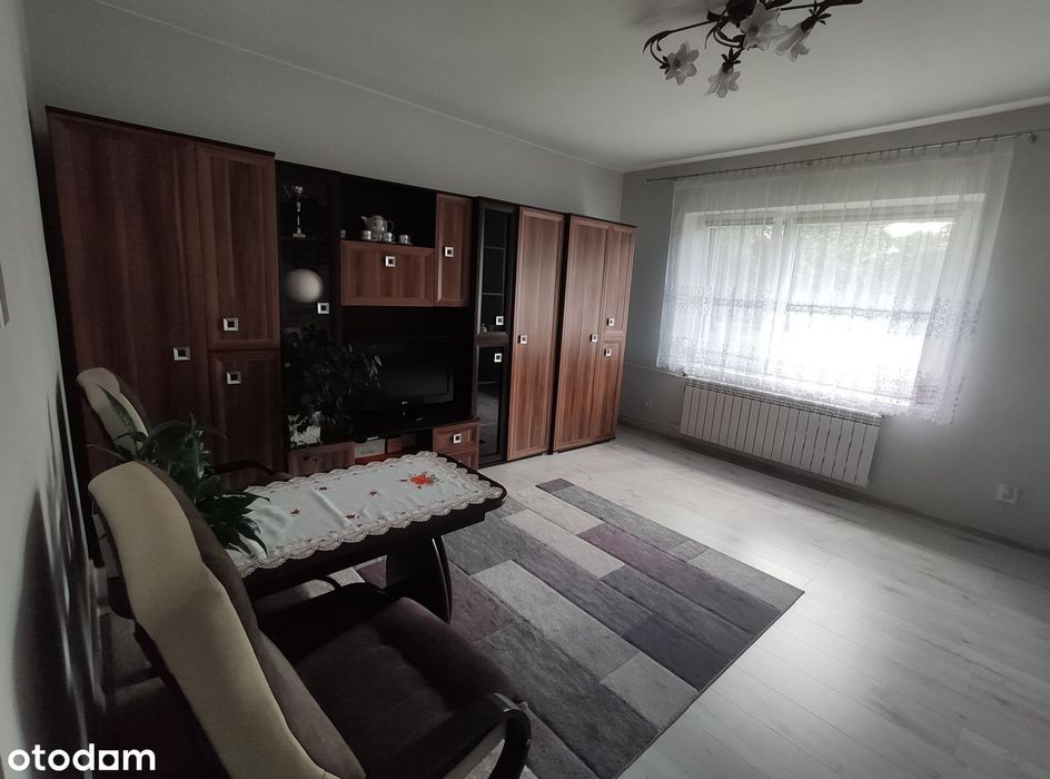 Siedlisko z domem 80m² na działce 6200m²