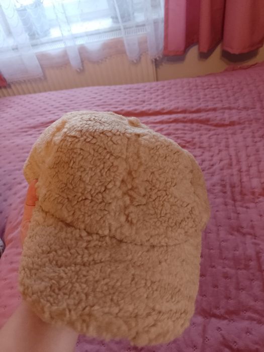 Nowa Czapka zimowa baranek z daszkiem