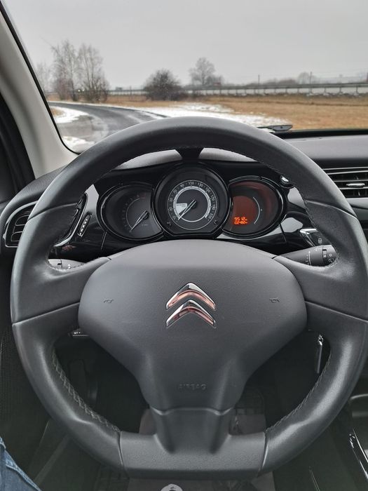Citroen C3 salon PL