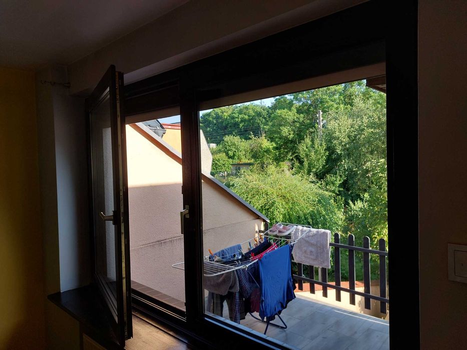 Okno plastikowe dwuskrzydłowe