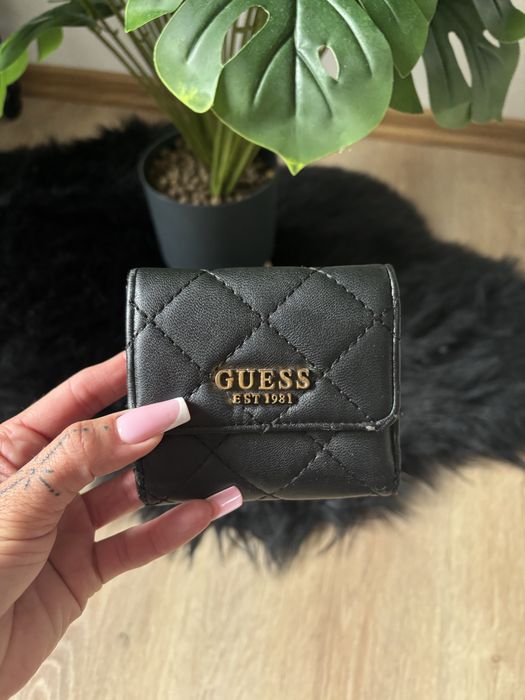 Damski portfel GUESS