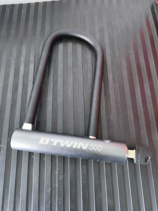 Cadeado BTWIN 500 em "U"