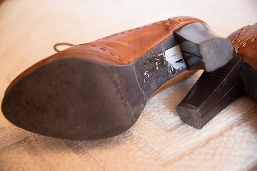 Botas 36 pequeno, salto alto camel