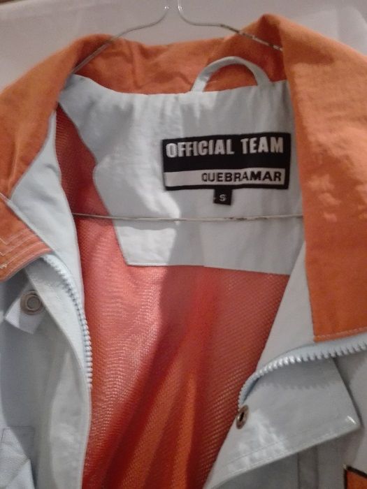 Casaco Impermeável Quebra Mar