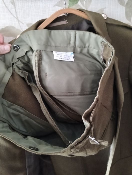 Британський кітель уніформа