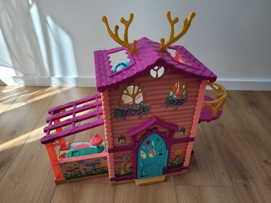 domek Enchantimals duży leśny jelonkow