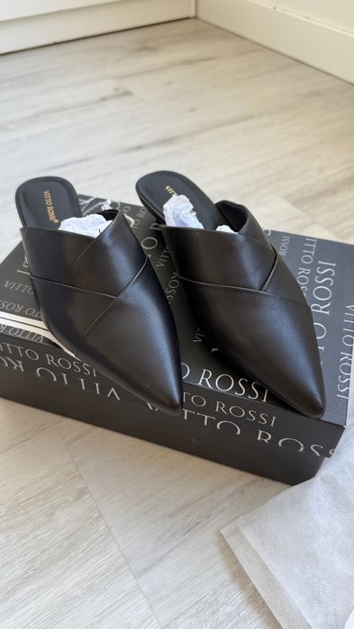 Vitto Rossi сабо