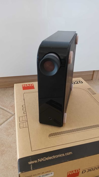 Wzmacniacz cyfrowy NAD D3020