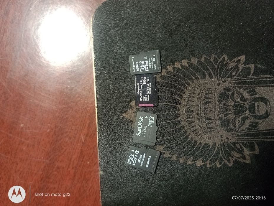 Памяти карта на 16Г телефон