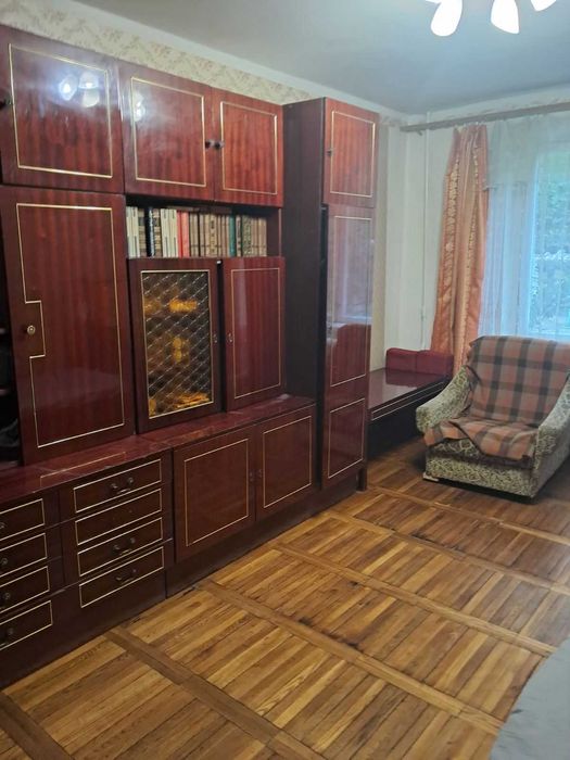 Сдам комнату в квартире. Пр.Поля, ост. Ульянова. Бомбоубежище.