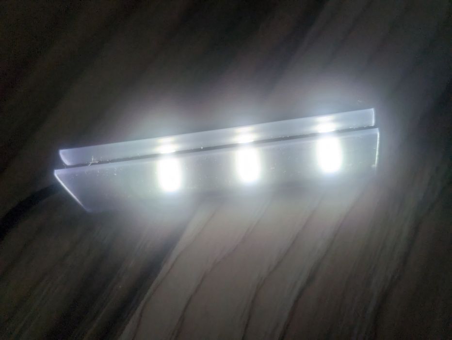 Oświetlenie półki led,nowe