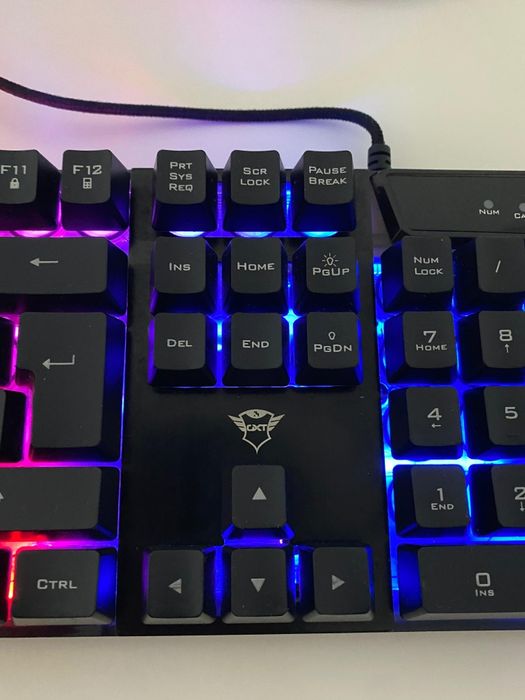 Teclado Trust GTX447256896901621762