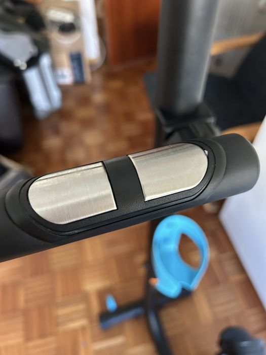 Bicicleta Estática Essencial EB 120 DOMYOS