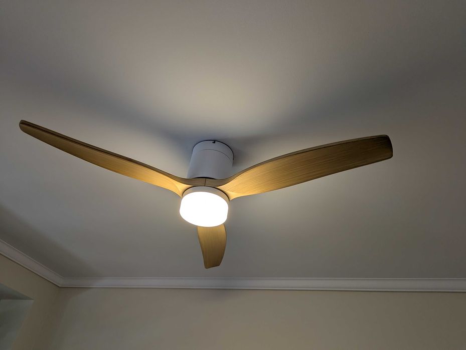 Ventoinha de Teto Creative Wind Calm – Nova e Embalada