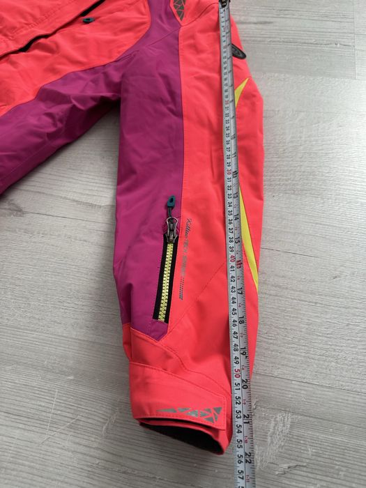 Гірськолижна куртка