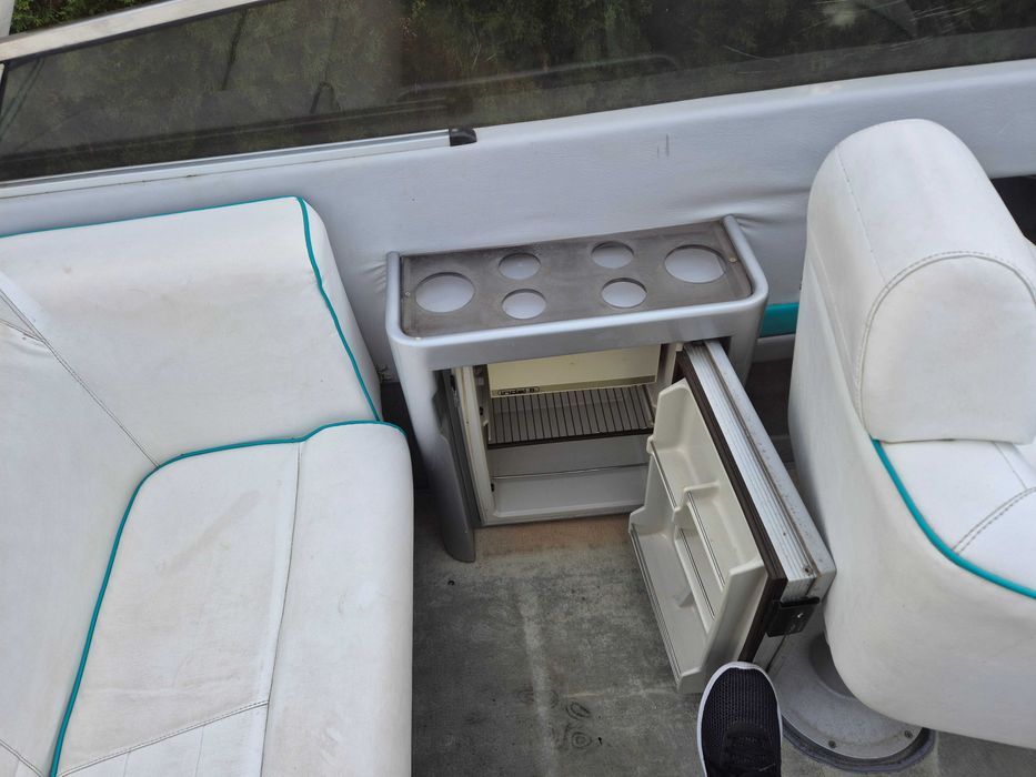 Łódź motorowa RIO 750  Kadłub